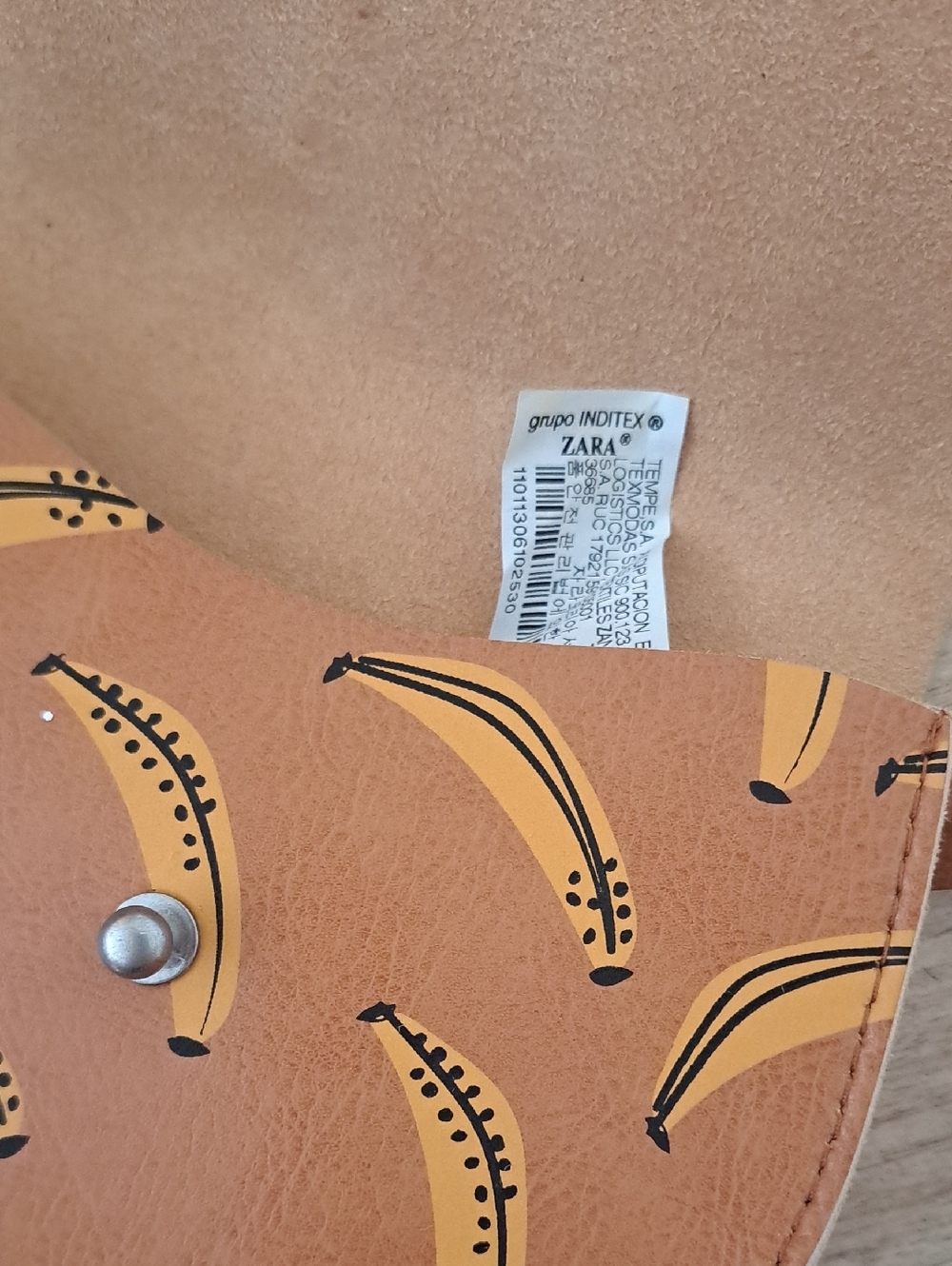 Zara Tan Banana Print Kids Crossbody Bag - Picture 6 of 7
